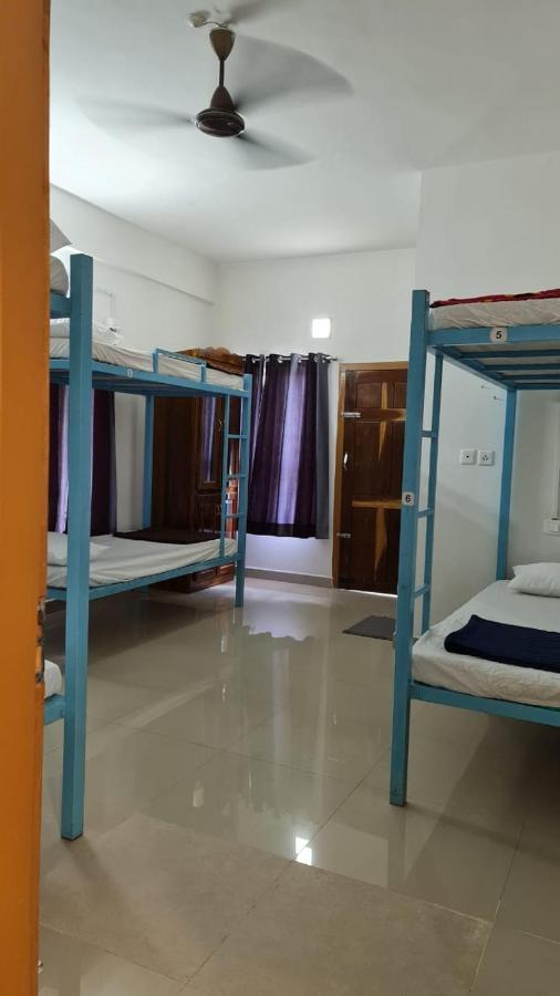 Хостел 3R Residency Муннар Номер фото