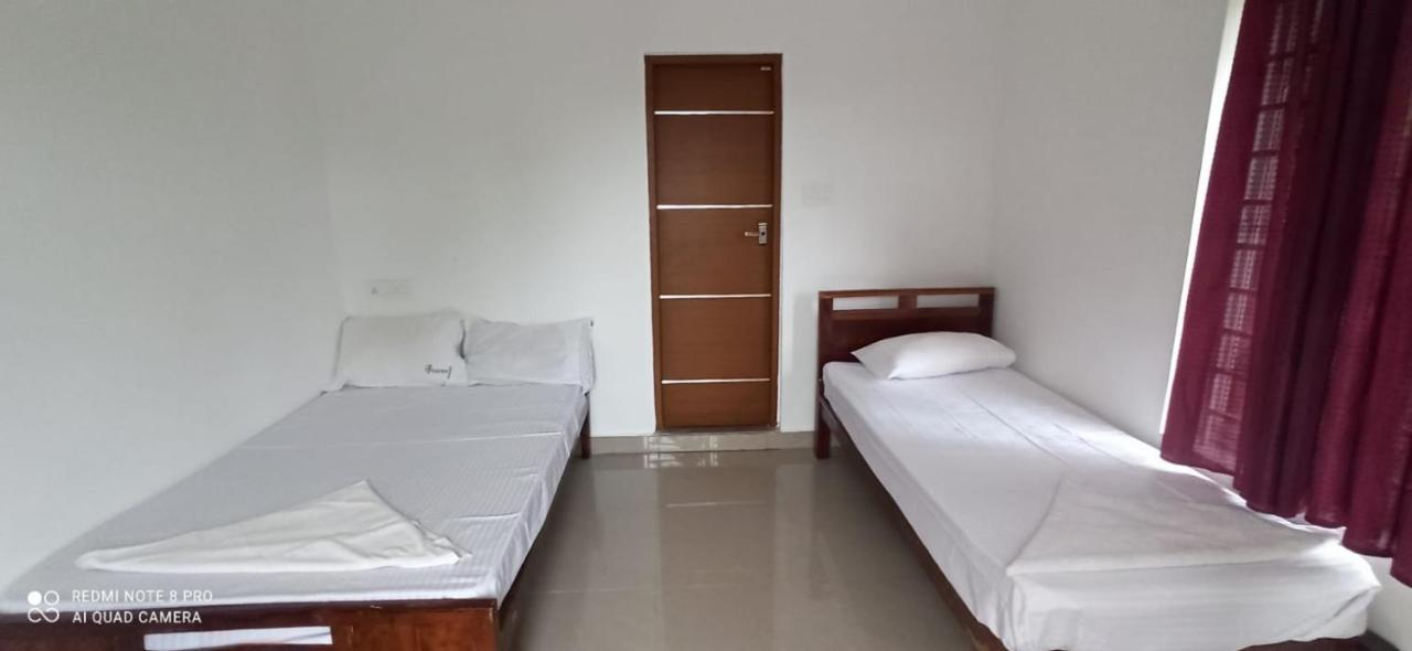 Хостел 3R Residency Муннар Экстерьер фото
